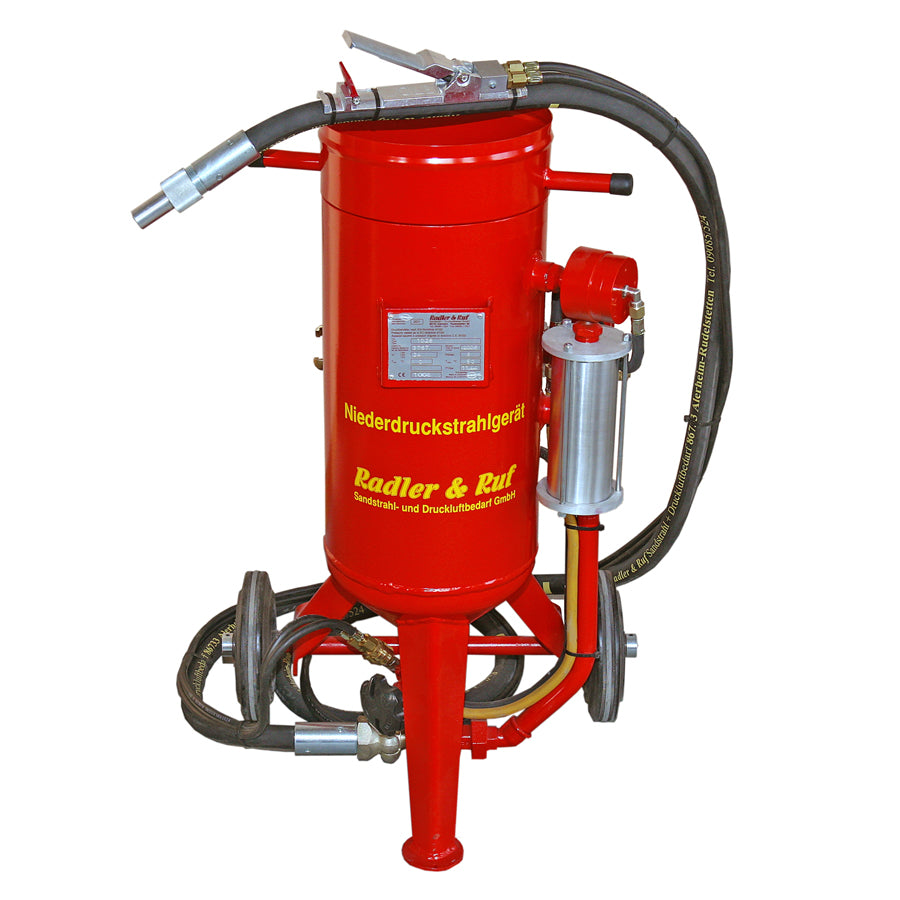 Équipement de sablage basse pression de 24 litres, également disponible en kit complet avec ensemble de tuyaux de sablage et buse de sablage